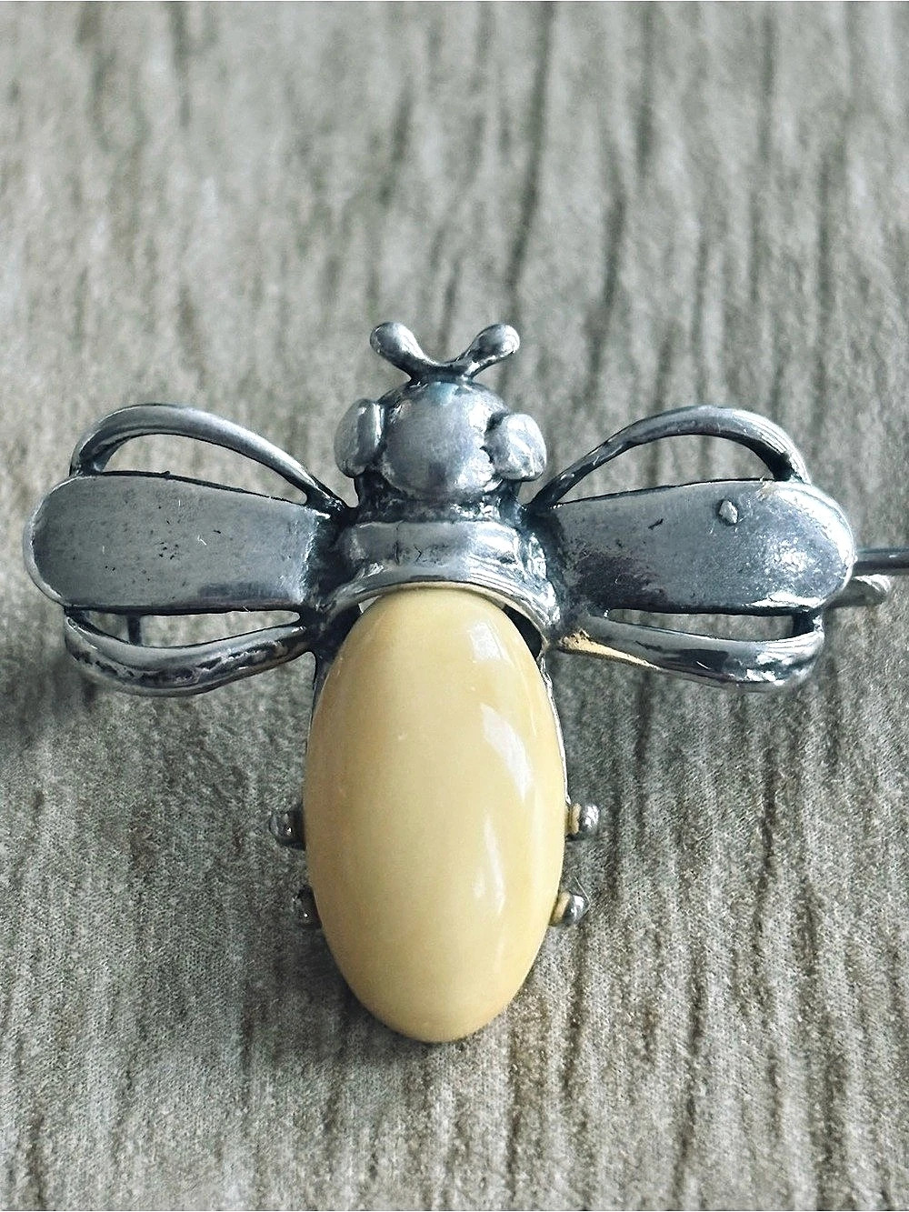 1950’s Bumble Bee in Sterling Silver with Yellow Stone